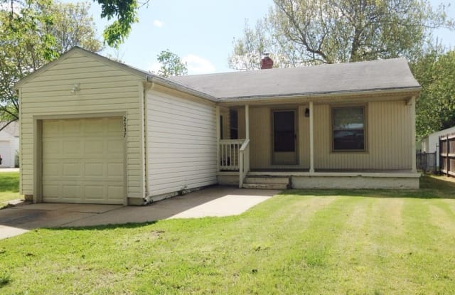 2037 S Laura - 2037 S Laura Ave, Wichita, KS 67211