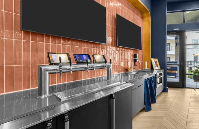 Photo of Cavalry at Liberty Hill