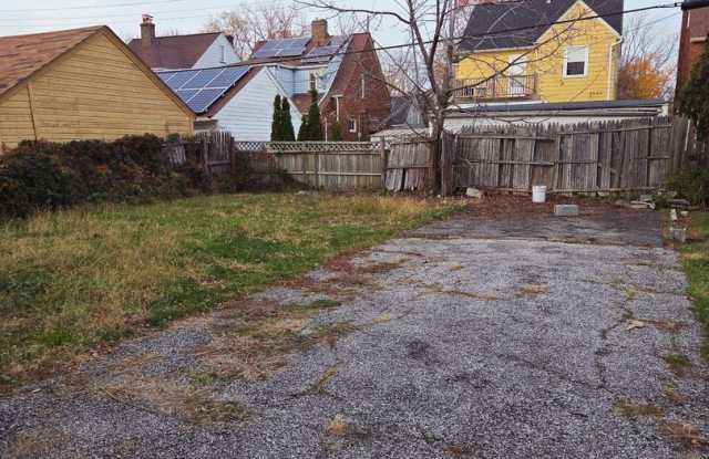 Beautiful Home Waiting To Be Occupied By You