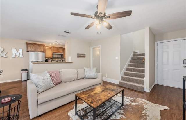 1227 Oney Hervey Drive