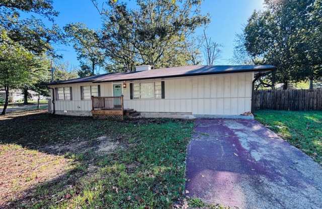 201 Jeffries Dr