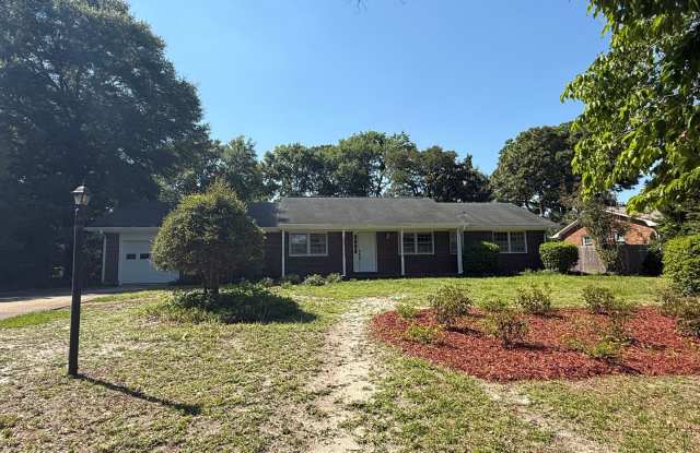 Spacious 4 Bedroom Home with Bonus Room & Large Fenced Backyard