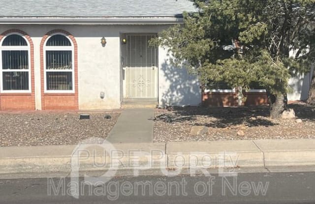 2701 Texas Street NE - 2701 Texas Street Northeast, Albuquerque, NM 87110