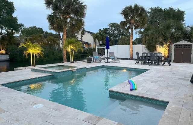 Photo of 345 AVENIDA LEONA