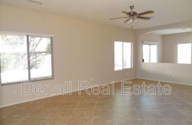 1122 W. Wildhorse Drive