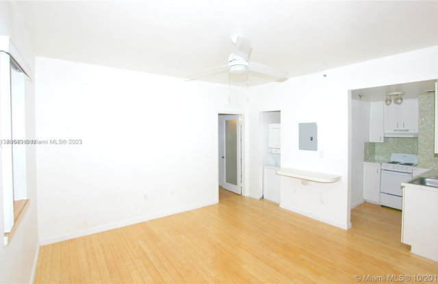 1242 Drexel Ave