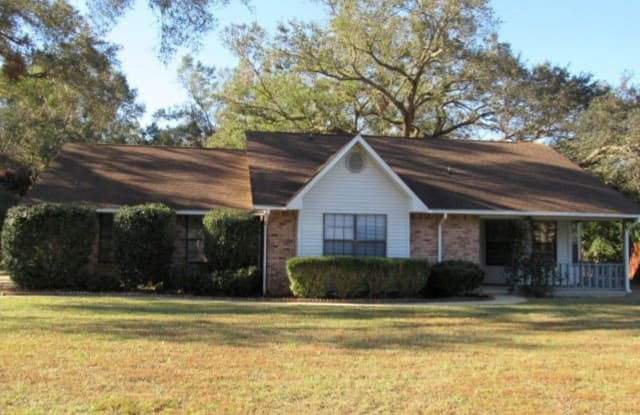 1721 Quiet Oak Ln - 1721 Quiet Oak Lane, Escambia County, AL 32526