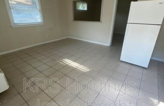 2505 Alfalfa ln