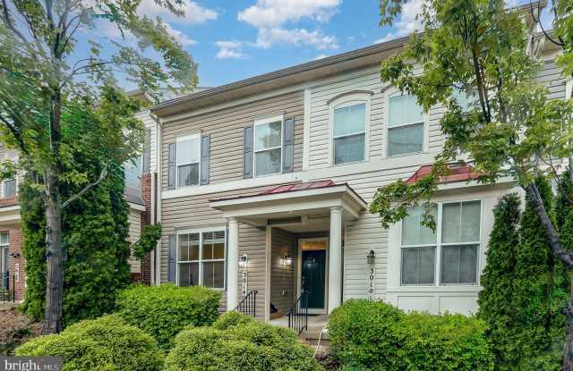 3014 CHINKAPIN OAK LANE