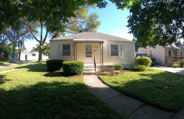 2 bed 1 bath Royal Oak ranch