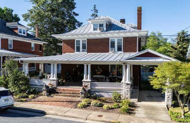 289 NEWMAN AVE