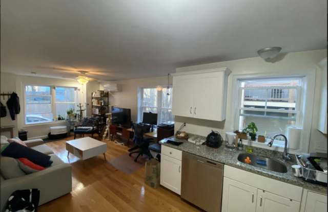 24 Beacon Pl.