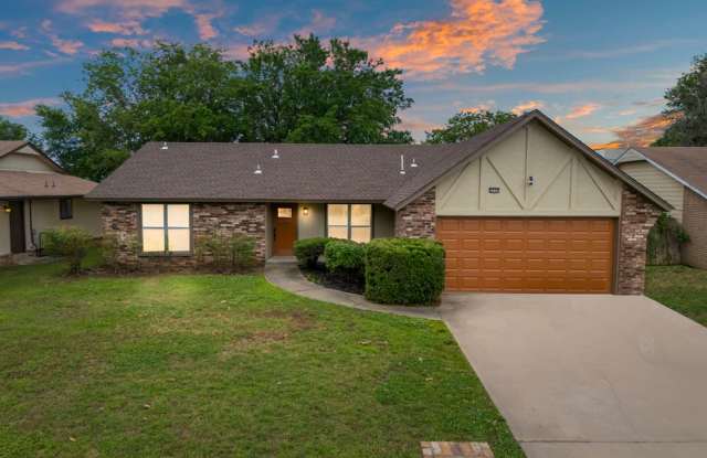 Photo of 3 Bed | 2 Bath near Downtown Tulsa!