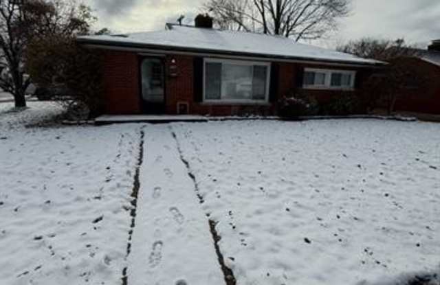 Photo of 15398 Petrie Street