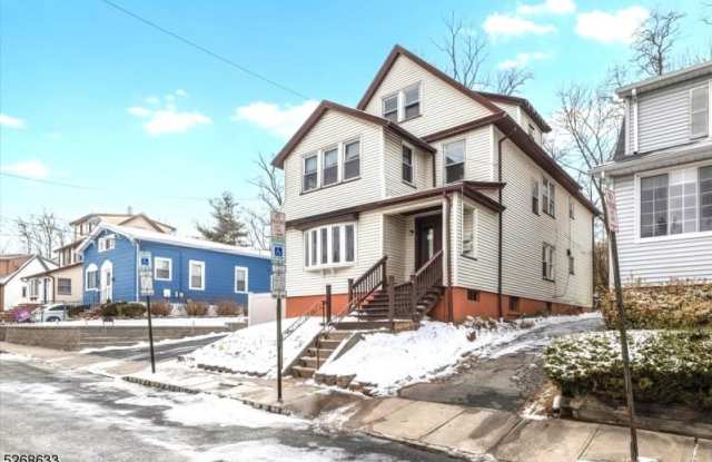 7 Park Dr