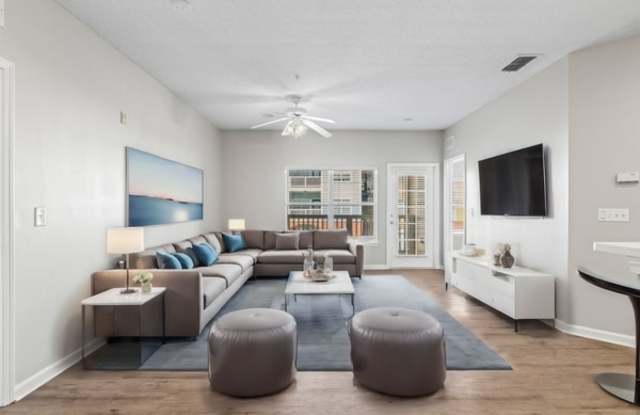 Oaks at Normandy Apartments
