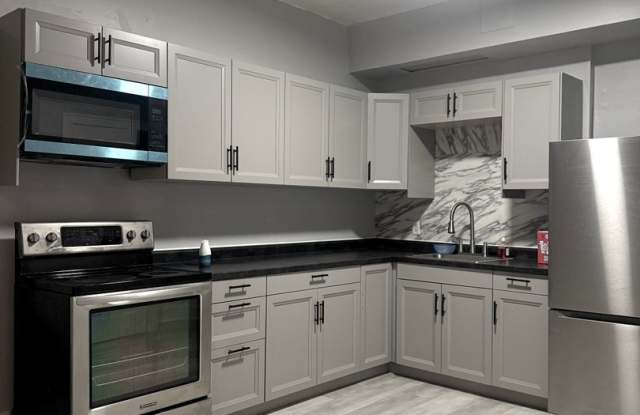 1415-1417 Warren Street