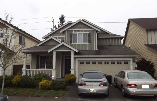 Photo of Beautiful 3+ Bedroom, 2.5 Bath Home in Fife!