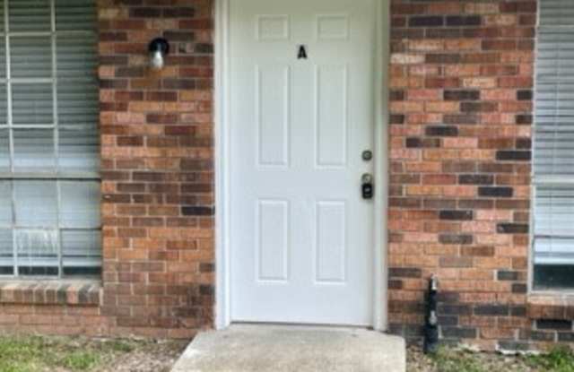 141 Clinton Ct. - A