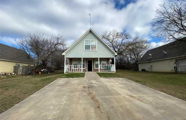 10910 Shady Oaks Drive - 10910 Shady Oaks Drive, Wise County, TX 76426