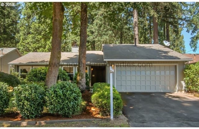 4235 Douglas Way - 4235 Douglas Way, Lake Oswego, OR 97035