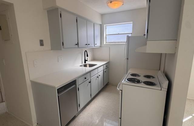 1555 Tyler Street unit: 12