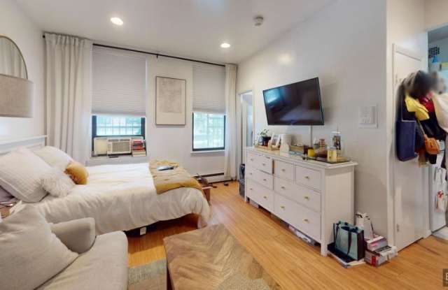 170 West 25th Street