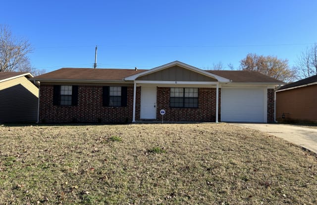 8 Collins Ct - 8 Collins Court, Jacksonville, AR 72076