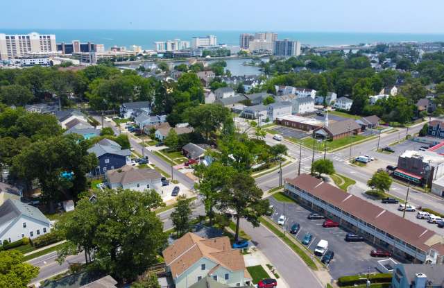 Photo of 598 Pinewood Drive - 1202