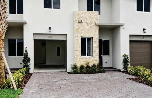 340 Pioneer Way