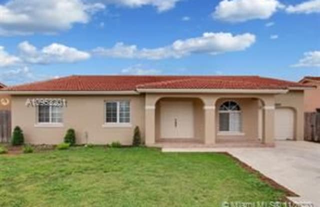 17850 SW 152nd Ave - 17850 Southwest 152nd Avenue, Richmond West, FL 33187