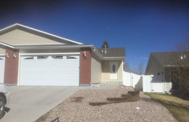 5927 Crow Rd. - 5927 Crow Road, Cheyenne, WY 82009