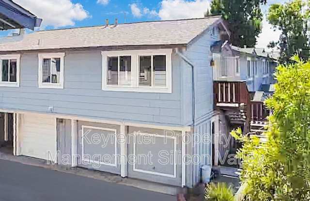 547 Groth Pl