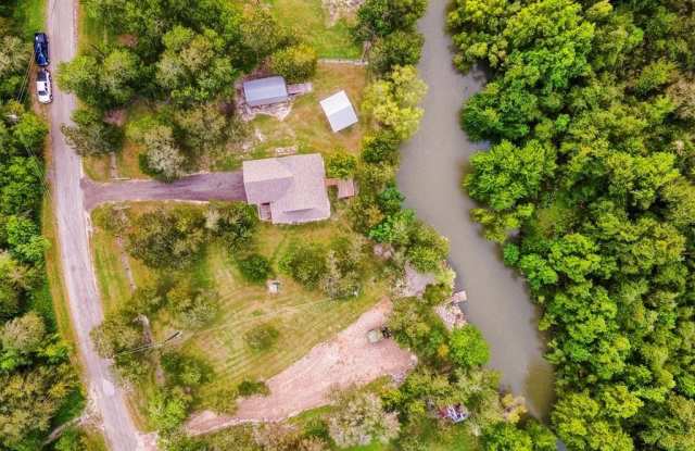 Photo of 6026 County Road 73