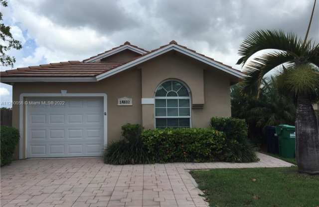 14802 SW 156th Ave - 14802 SW 156th Ave, Country Walk, FL 33196