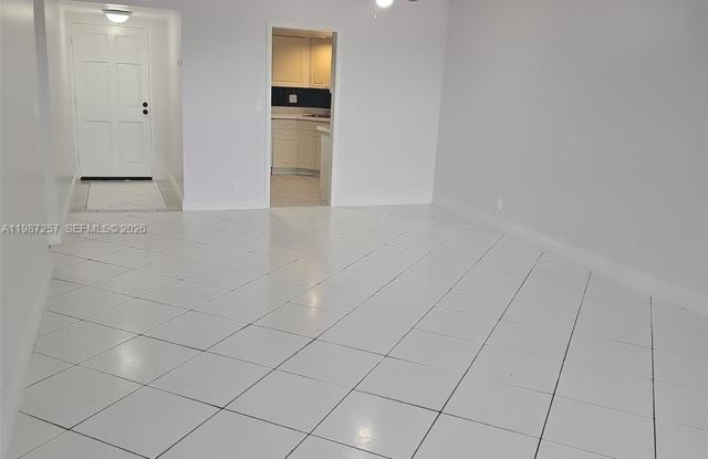 3301 Spanish Moss Ter
