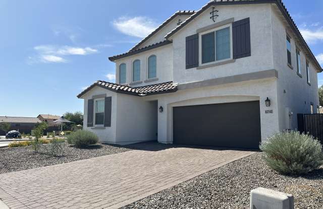 6742 West Discovery Drive