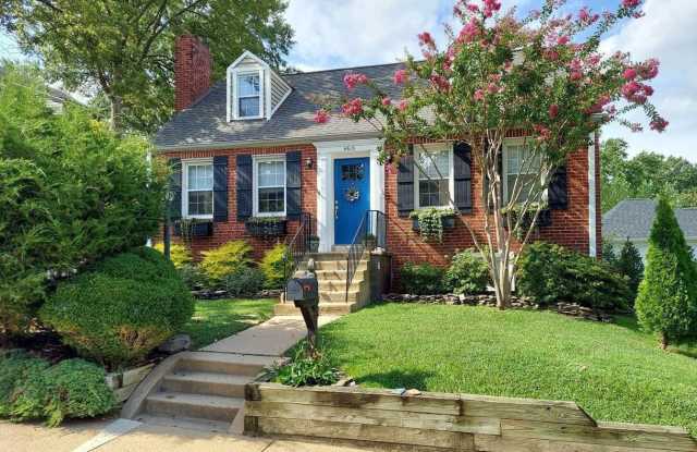 Photo of 4615 22ND STREET N
