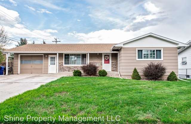 1214 N 7th Street - 1214 North 7th Street, Rapid City, SD 57701