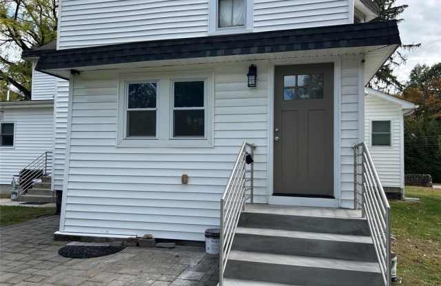 565 Rivervale Road 1S