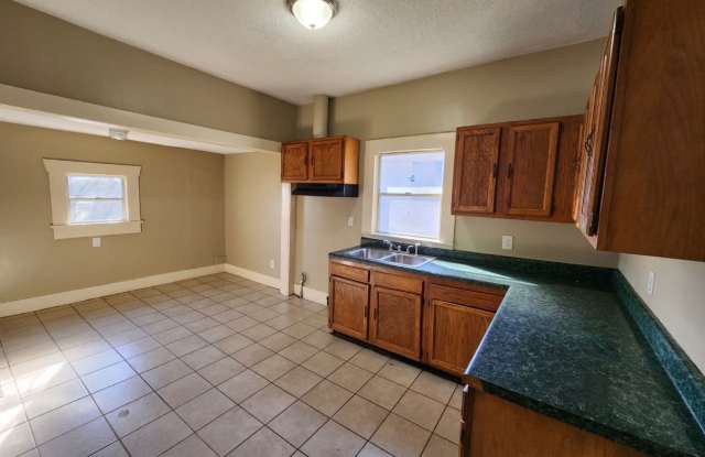 2129 30th Avenue North