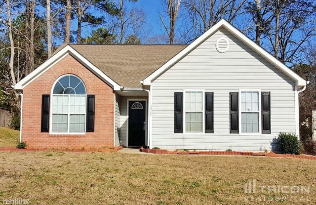 10162 Commons Way - 10162 Commons Way, Irondale, GA 30238