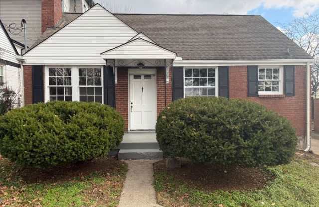 Photo of 1702 Stewart Place