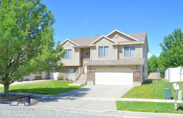 1479 N Fowler Ave - 1479 North Fowler Avenue, Ogden, UT 84404