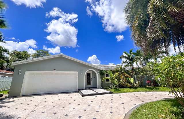 11762 NW 26th Ct