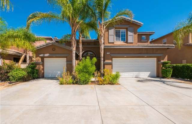 11 Ponte Brava - 11 Ponte Brava, Lake Elsinore, CA 92532