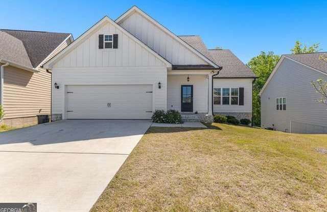 Photo of 517 Lago Court