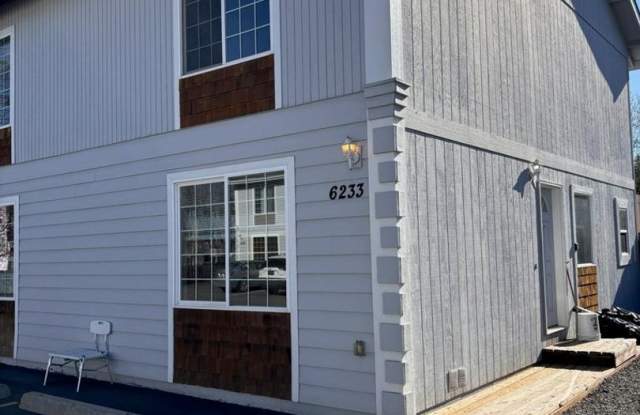 Photo of 2 Bed UMED Townhouse