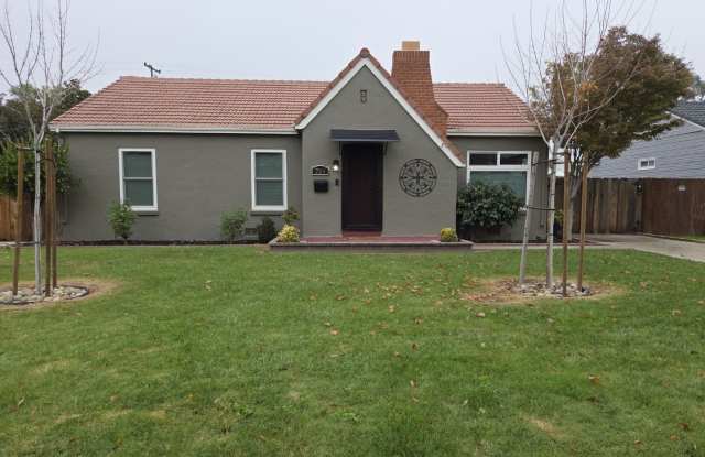 Photo of Elegant home with classic charm