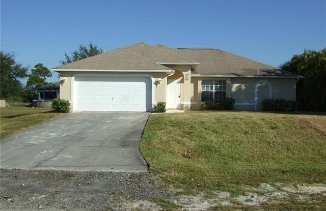 509 NW 5th ST - 509 Northwest 5th Street, Cape Coral, FL 33993